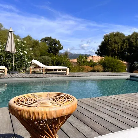 Casa Sarra Di Pinarello Villa