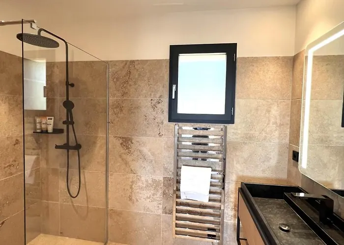 Villa Casa Sarra Di Pinarello *